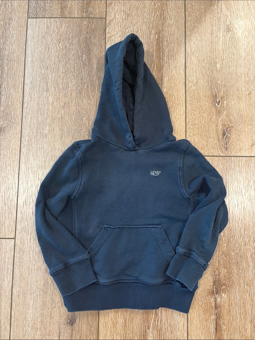 Vineyard Vines 3T navy hooded sweatshirt